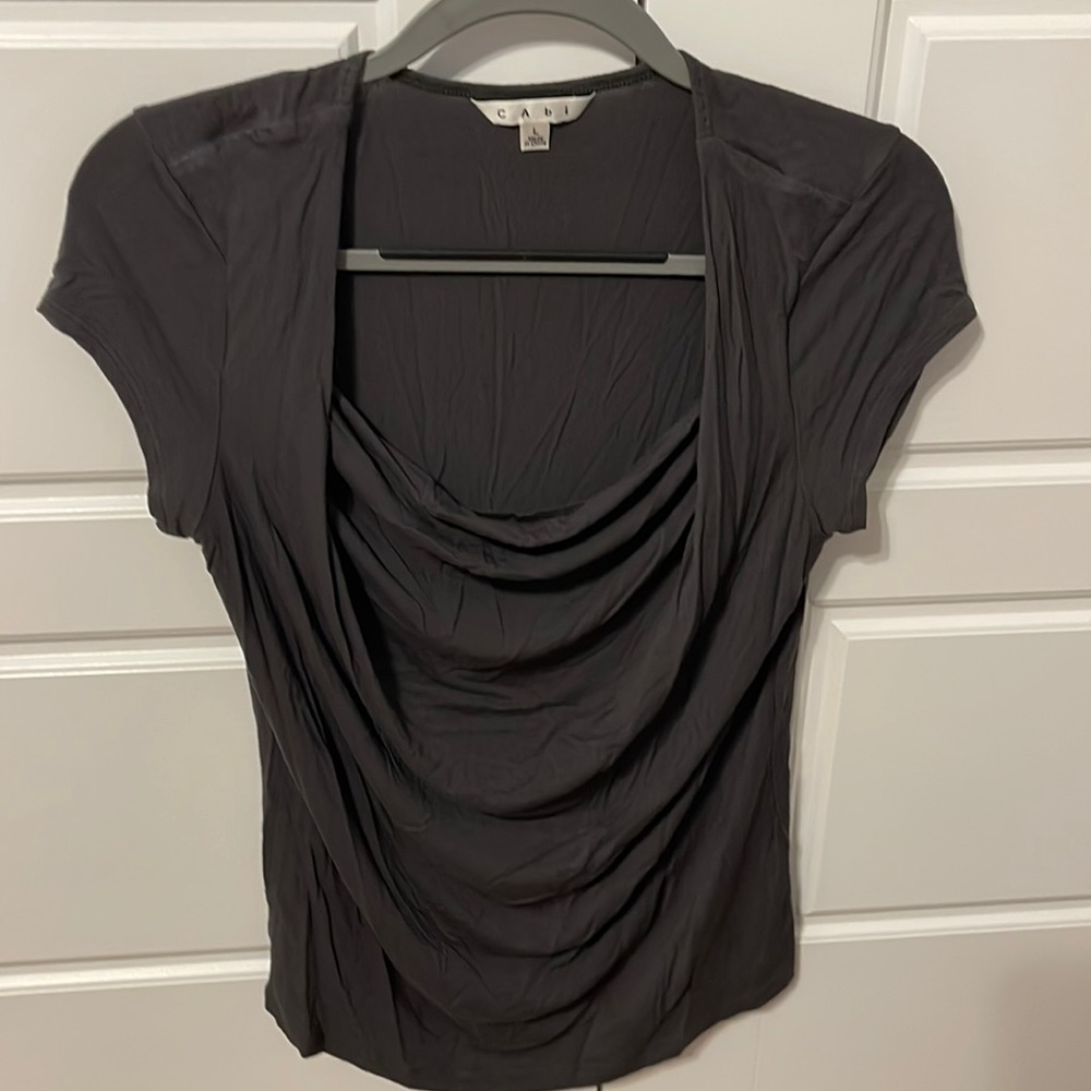 CAbi # 887, women’s waterfall cap sleeve knit top in gray, size large